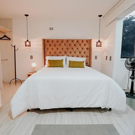 Hotel Balcones Del Estadio Медельин Экстерьер фото